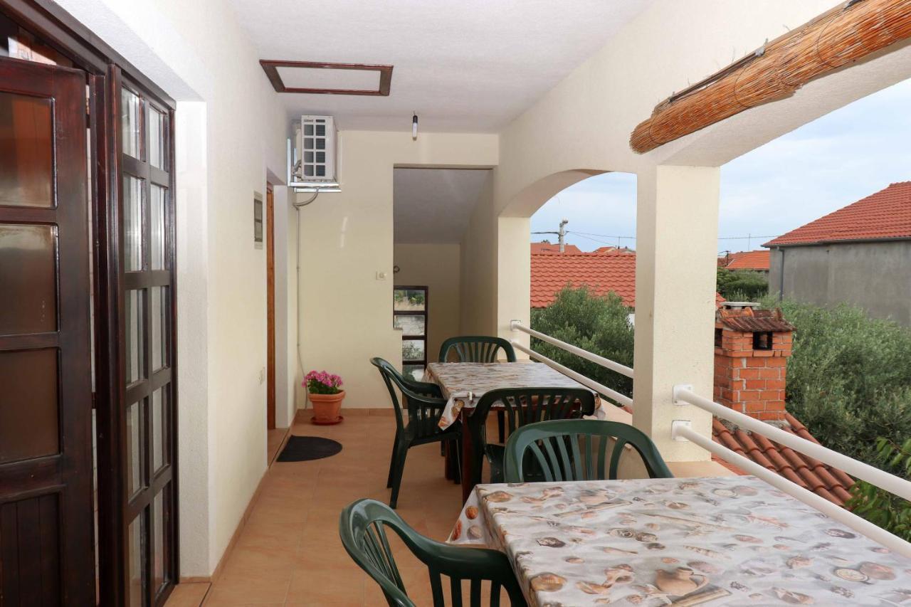 Apartment Maslina Bibinje Exterior photo
